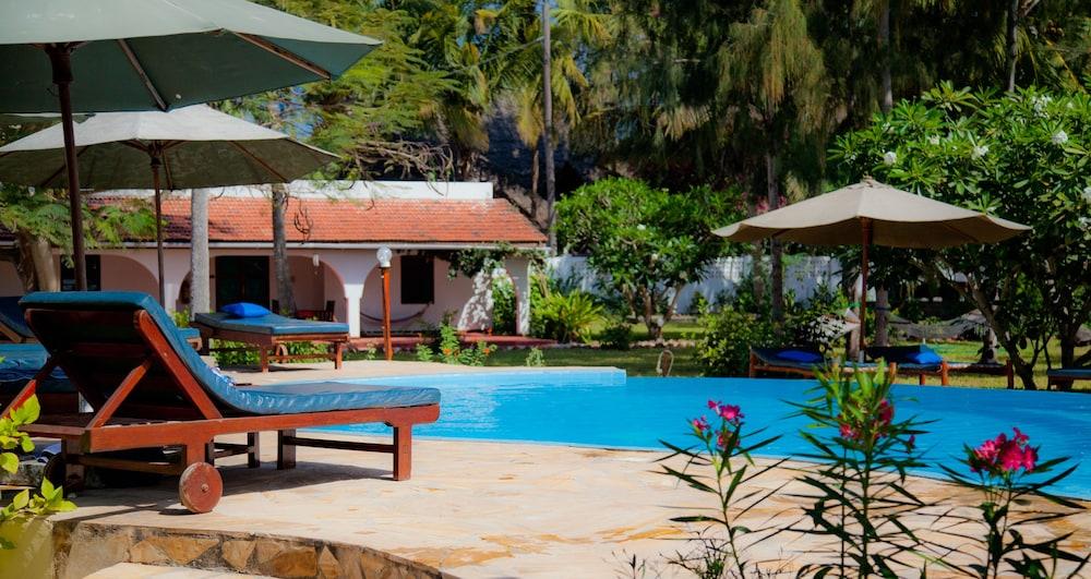 Flame Tree Cottages Nungwi Ngoại thất bức ảnh